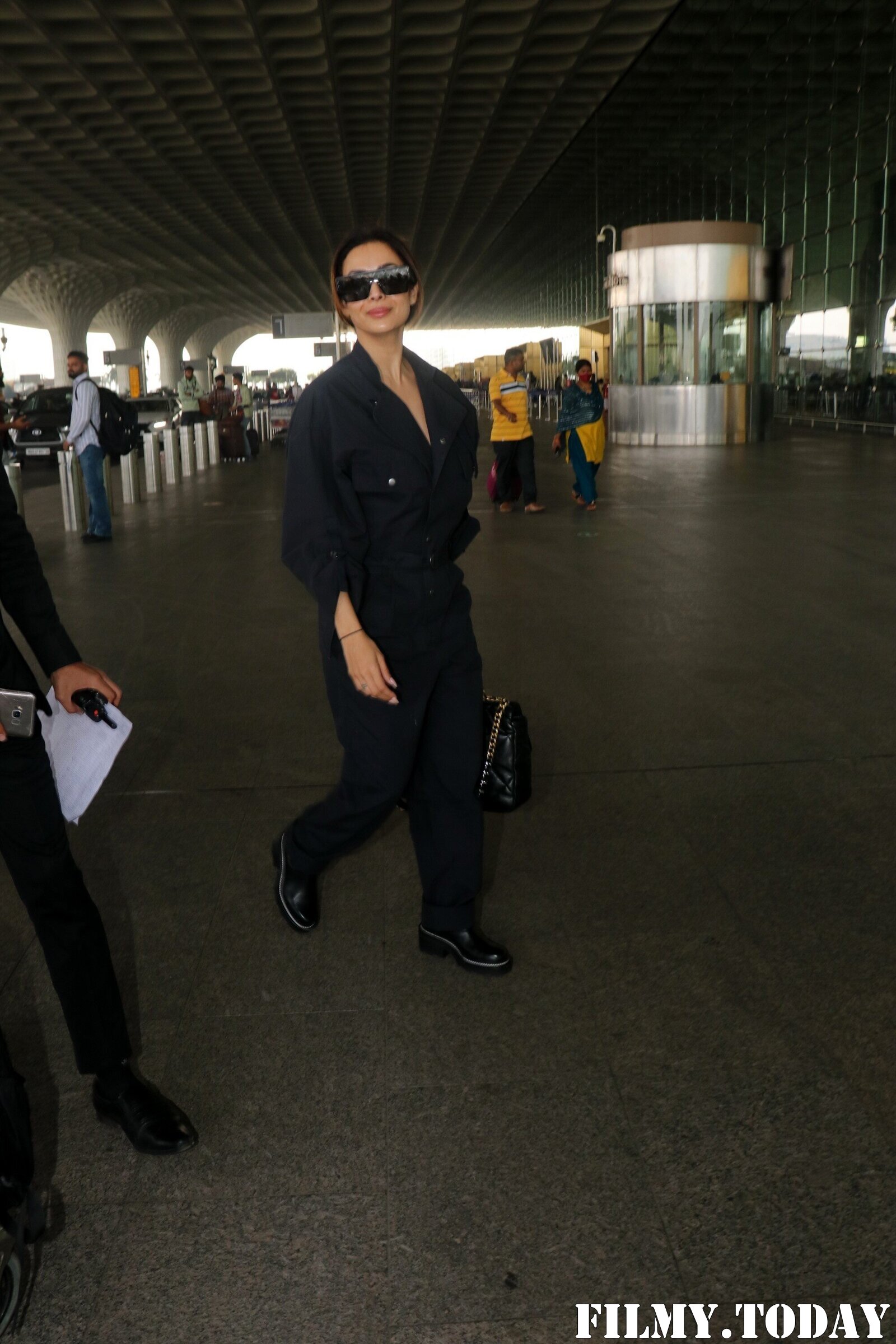 Malaika Arora - Photos: Celebs  Spotted At Airport | Picture 1927134