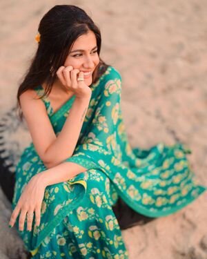 Shreya Dhanwanthary Latest Photos | Picture 1928644