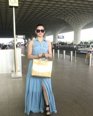 Urvashi Rautela - Photos: Celebs  Spotted At Airport | Picture 1929330