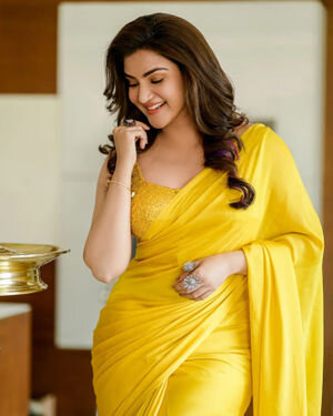 Actress Honey Rose Latest Photos | Picture 1930508