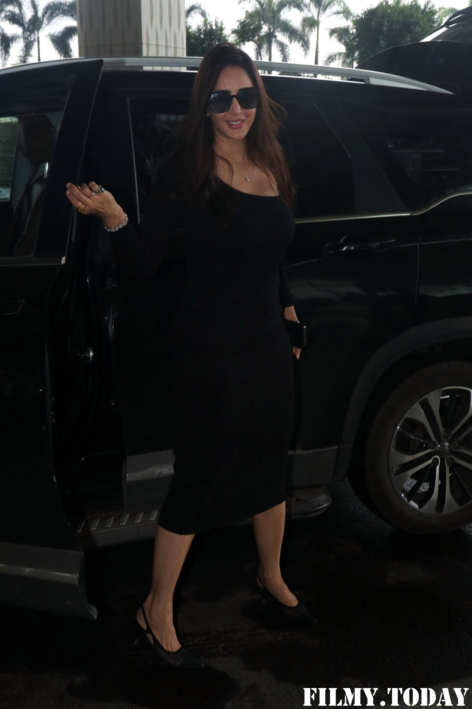 Chahat Khanna - Photos: Celebs  Spotted At Airport | Picture 1929953