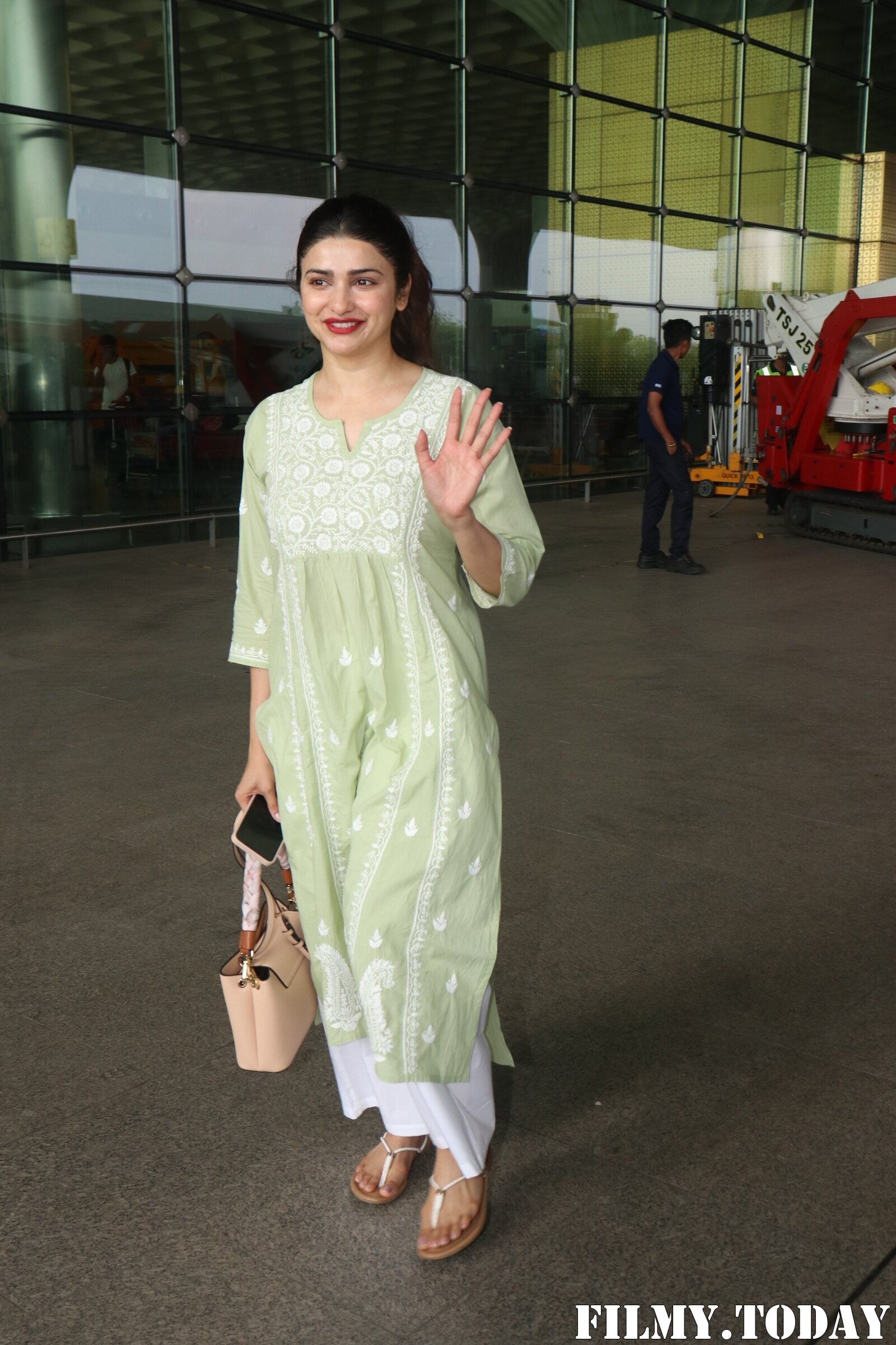 Prachi Desai - Photos: Celebs  Spotted At Airport | Picture 1929946