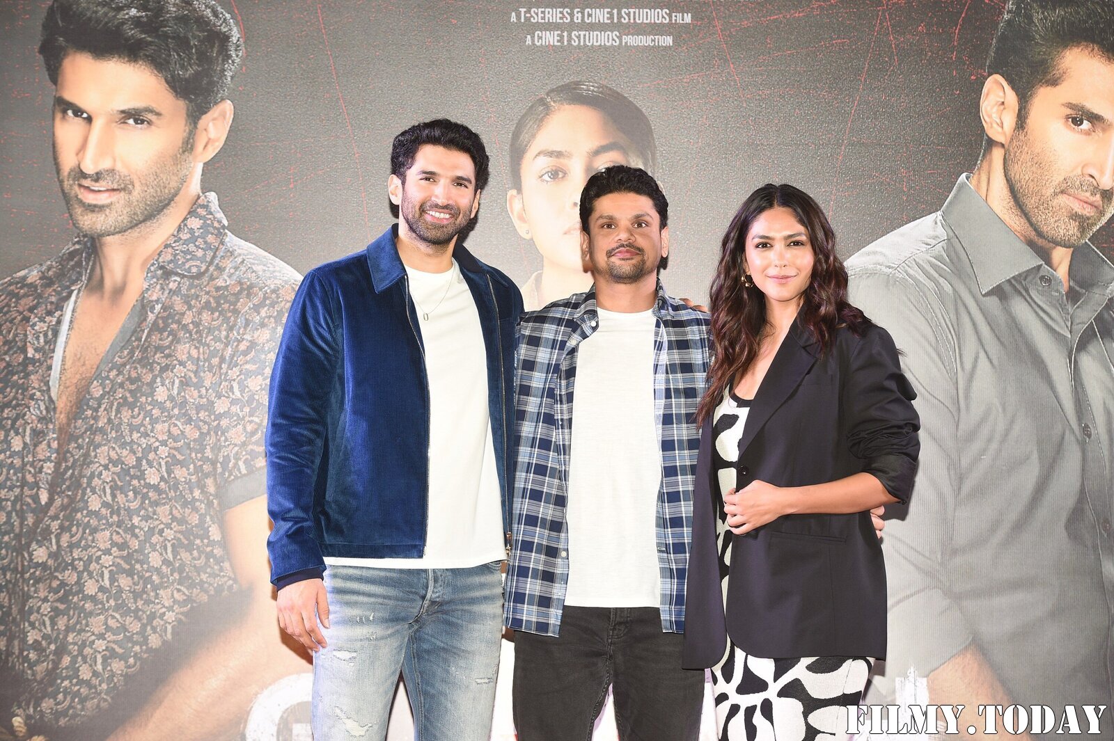 Photos: Trailer Launch Of Film Gumraah | Picture 1932055