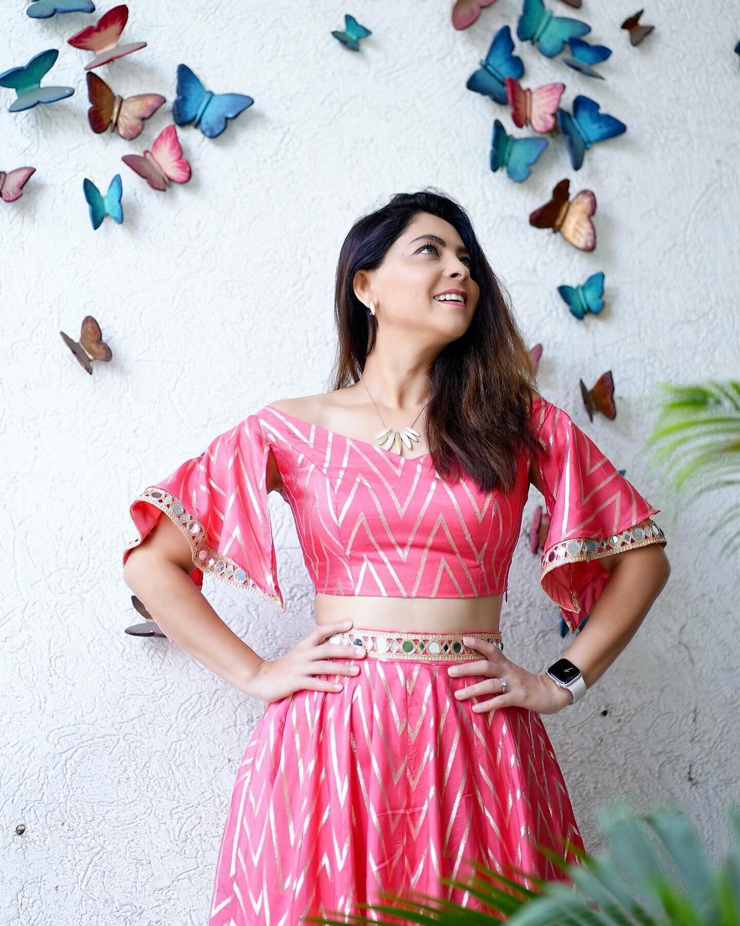 Sonalee Kulkarni Latest Photos | Picture 1932355