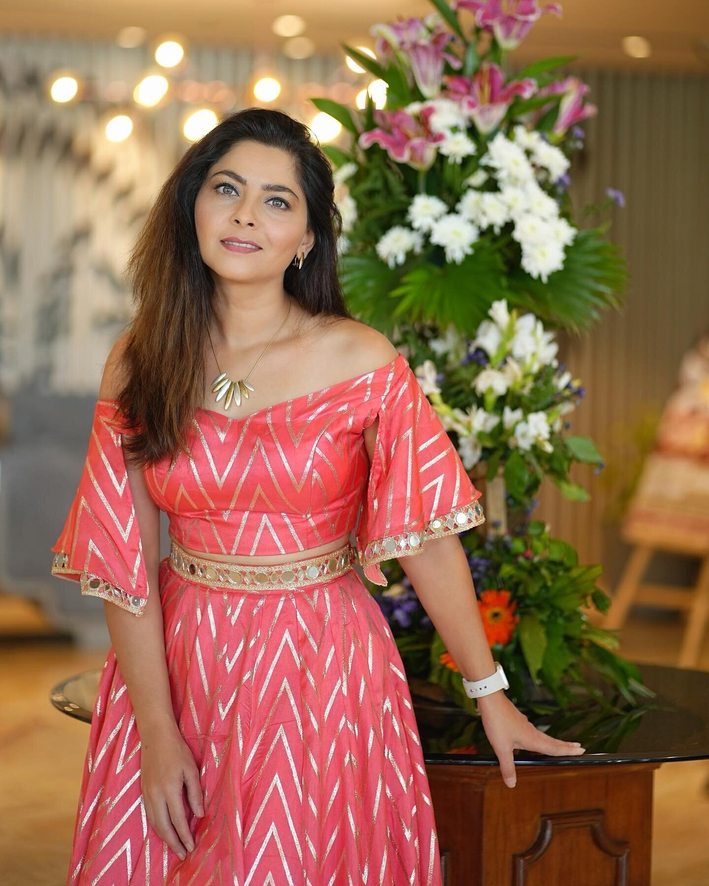 Sonalee Kulkarni Latest Photos | Picture 1932312