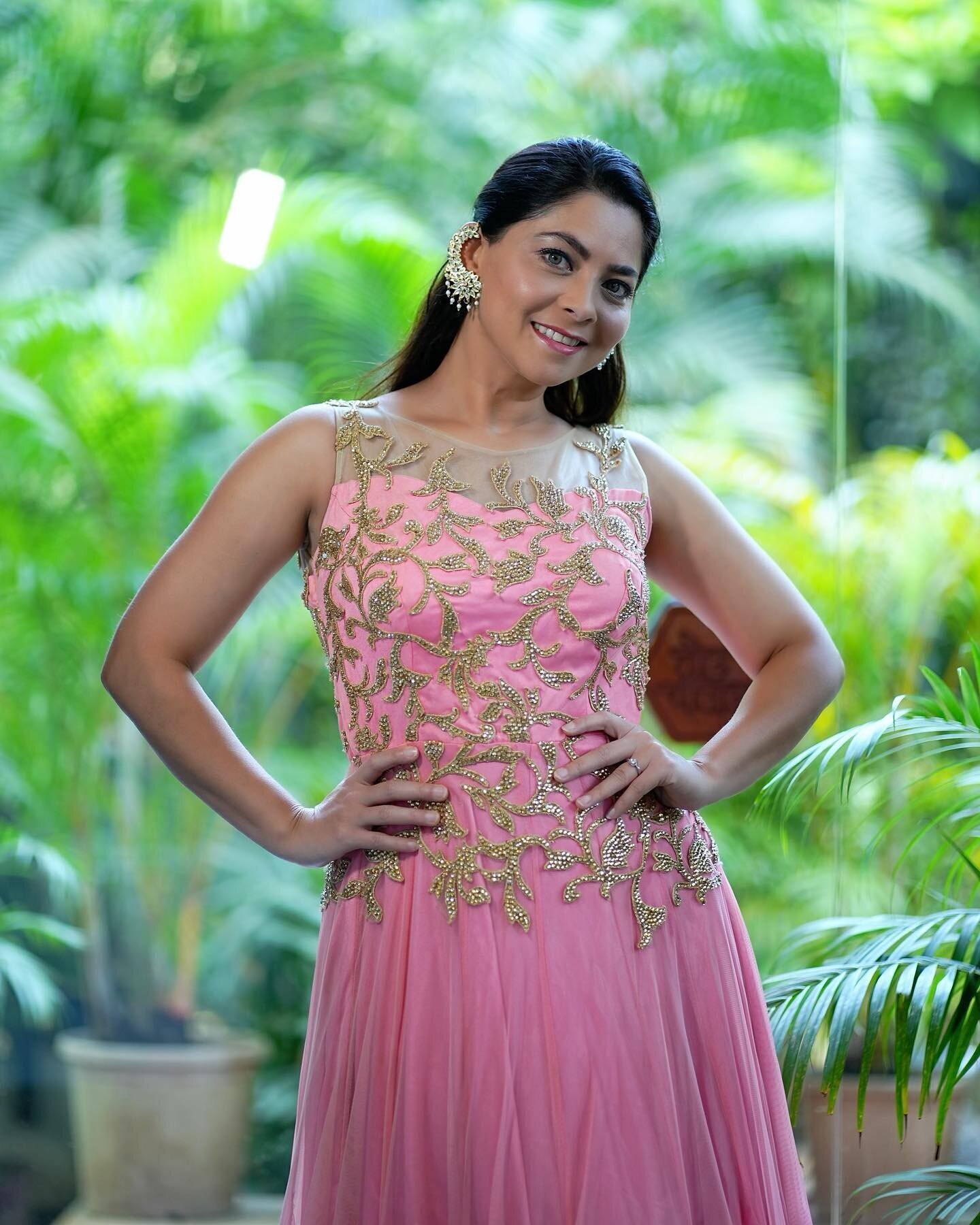 Sonalee Kulkarni Latest Photos | Picture 1932298