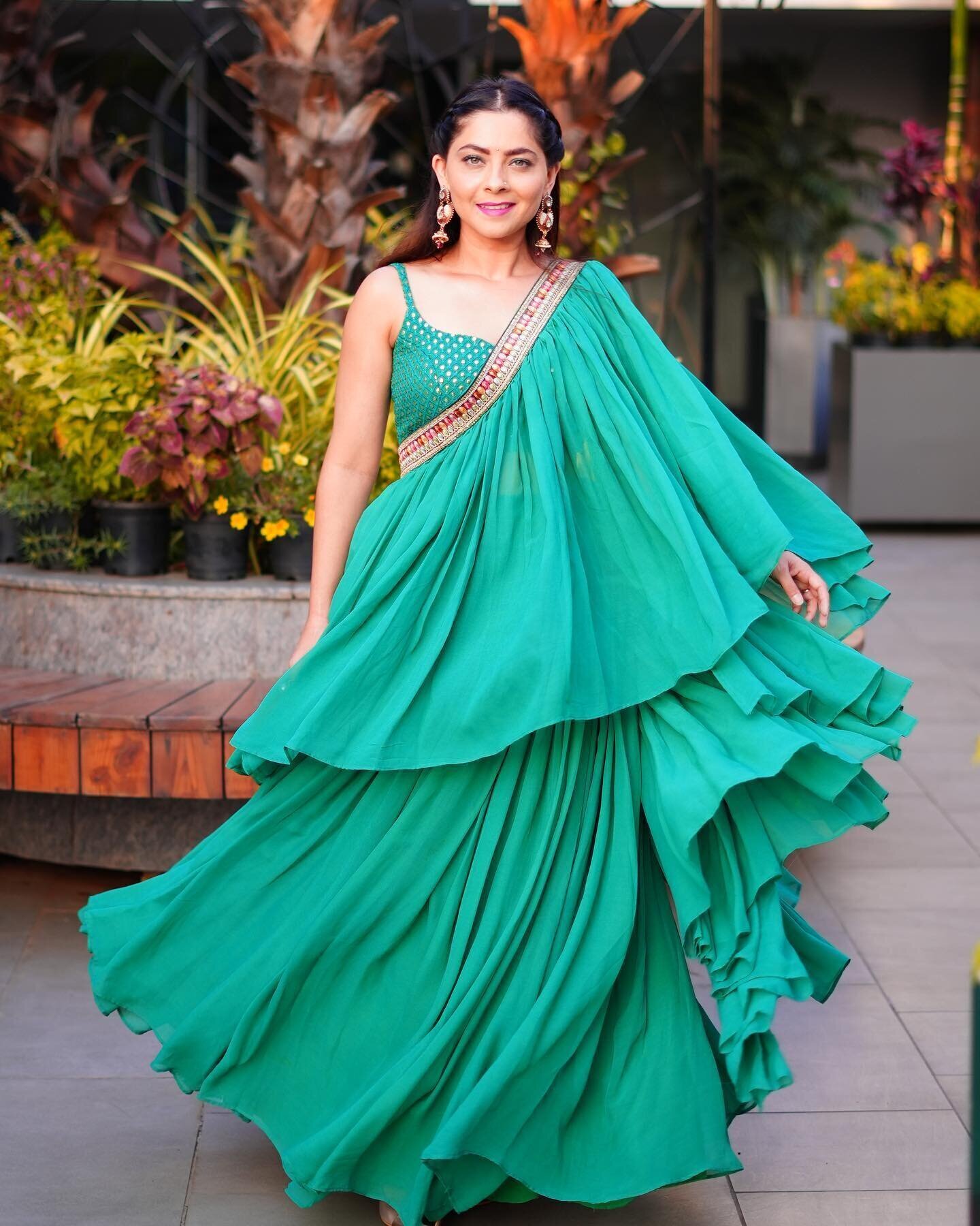 Sonalee Kulkarni Latest Photos | Picture 1932330