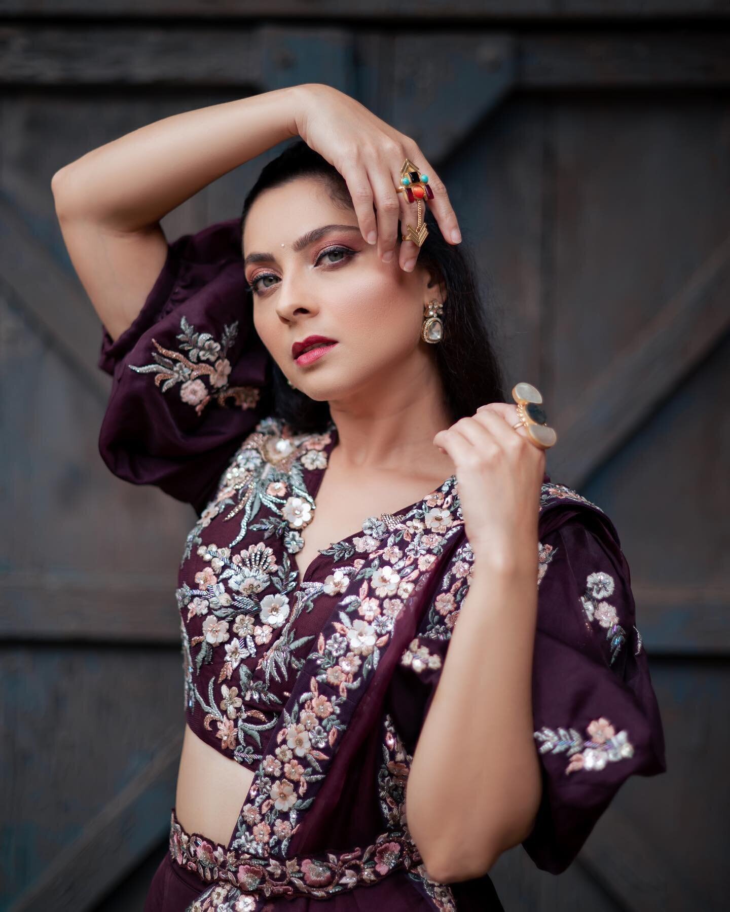 Sonalee Kulkarni Latest Photos | Picture 1932262