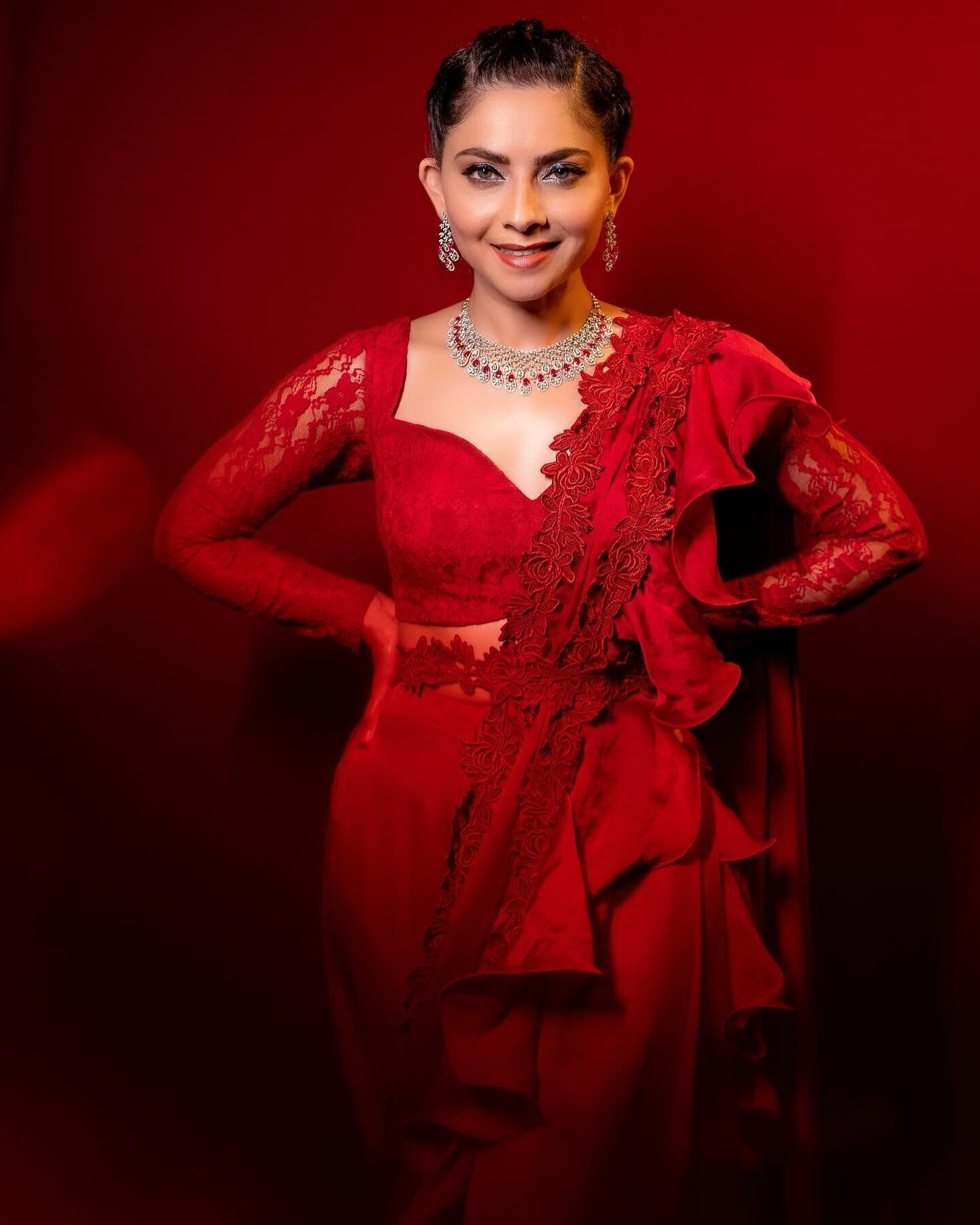 Sonalee Kulkarni Latest Photos | Picture 1932137