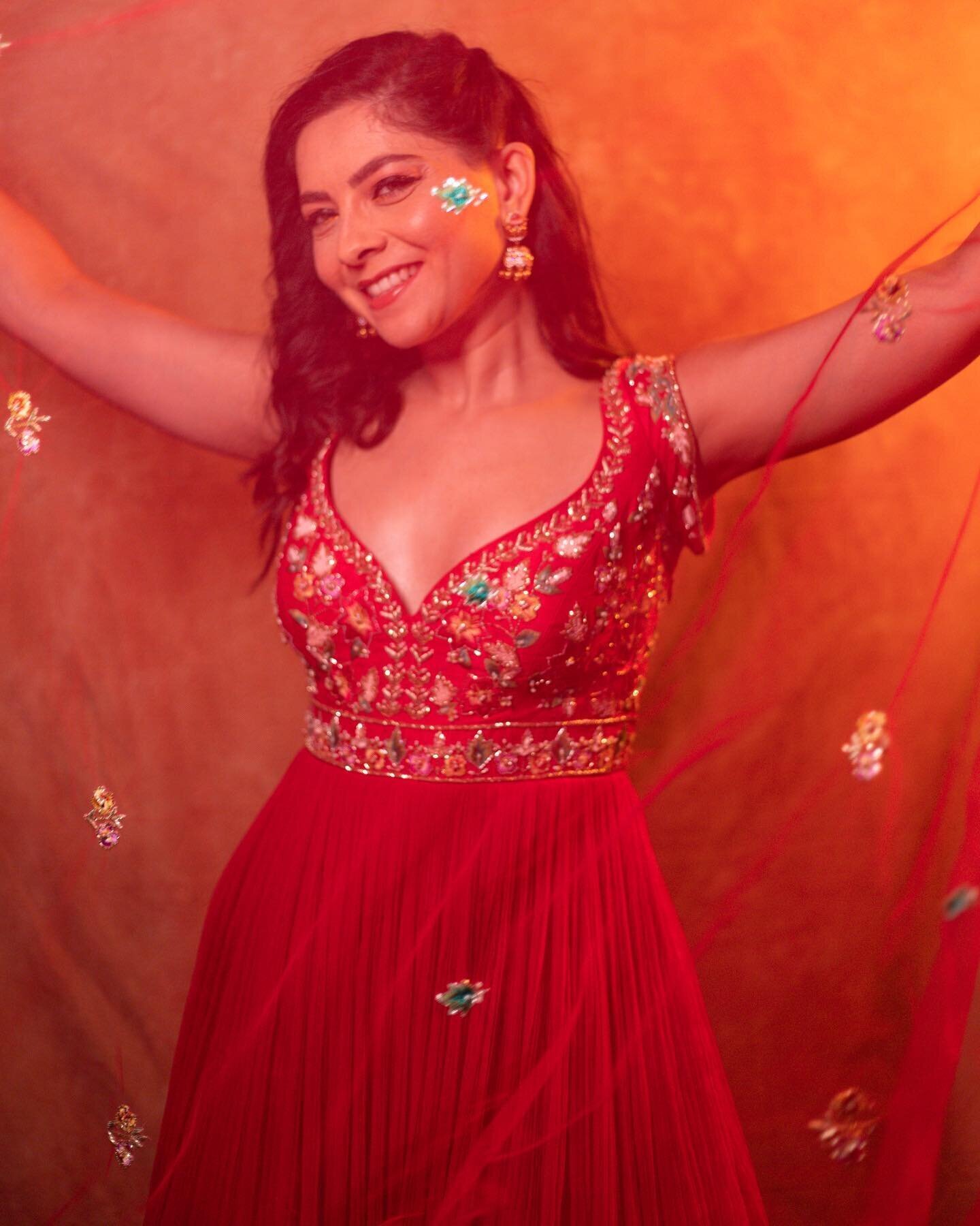 Sonalee Kulkarni Latest Photos | Picture 1932174