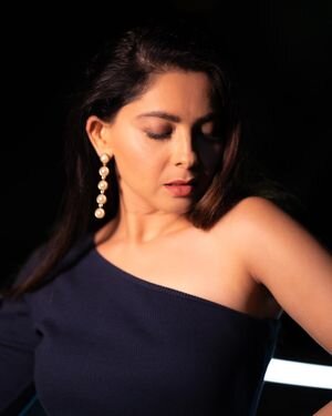 Sonalee Kulkarni Latest Photos | Picture 1932424