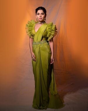 Sonalee Kulkarni Latest Photos | Picture 1932194