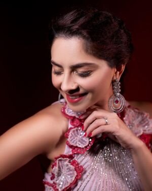 Sonalee Kulkarni Latest Photos | Picture 1932122