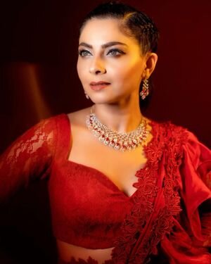 Sonalee Kulkarni Latest Photos | Picture 1932149