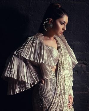 Sonalee Kulkarni Latest Photos | Picture 1932282