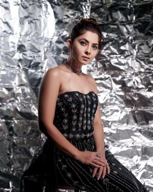 Sonalee Kulkarni Latest Photos | Picture 1932112