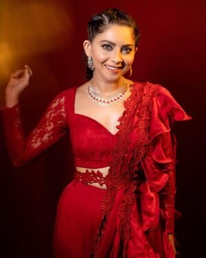 Sonalee Kulkarni Latest Photos | Picture 1932143