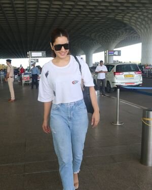 Raashi Khanna - Photos: Celebs  Spotted At Airport | Picture 1932674