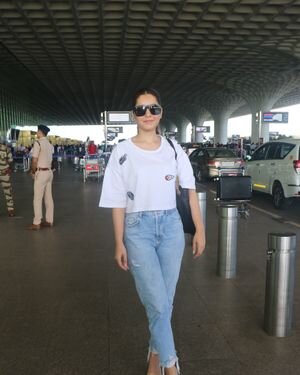 Raashi Khanna - Photos: Celebs  Spotted At Airport | Picture 1932670