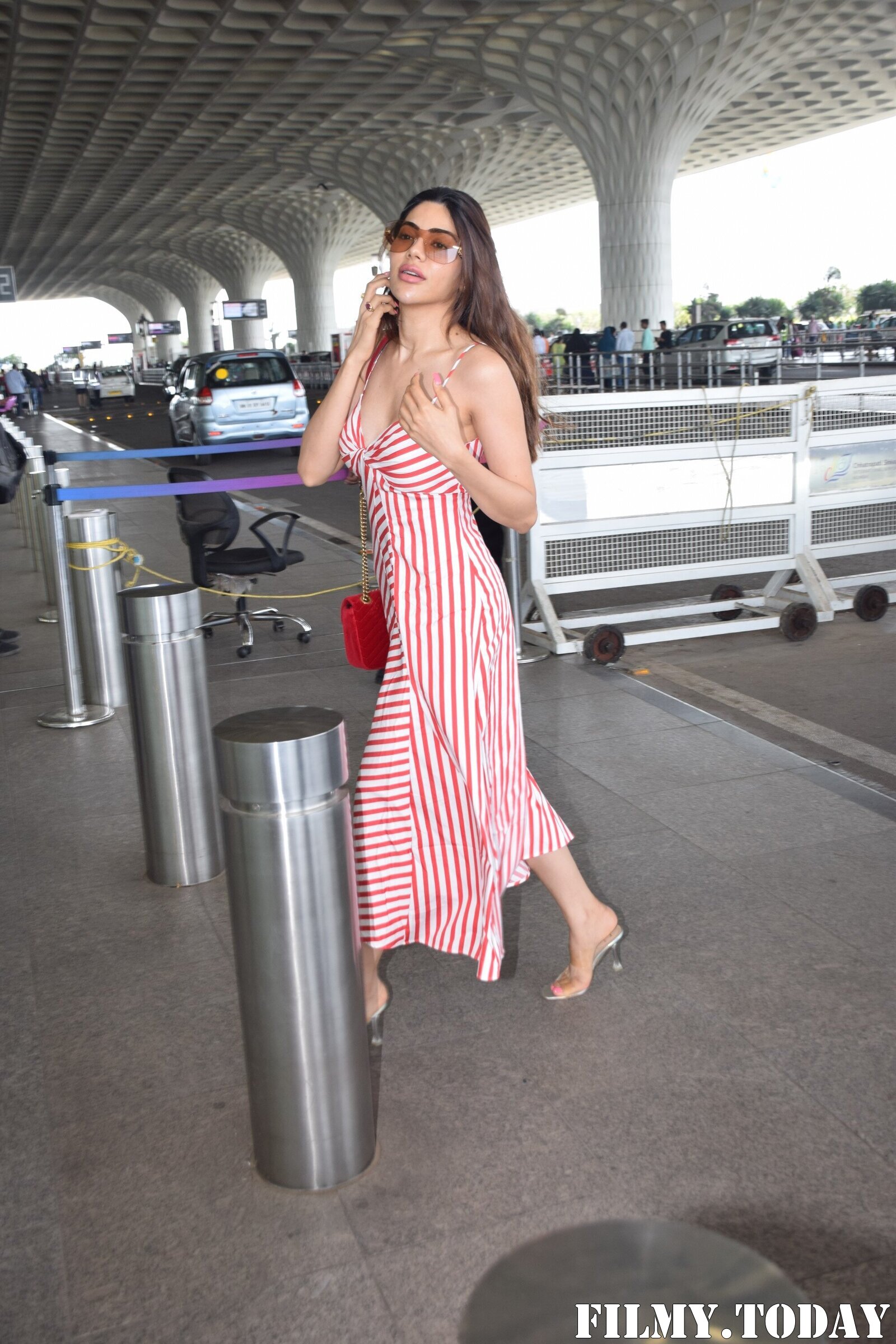Nikki Tamboli - Photos: Celebs  Spotted At Airport | Picture 1935867