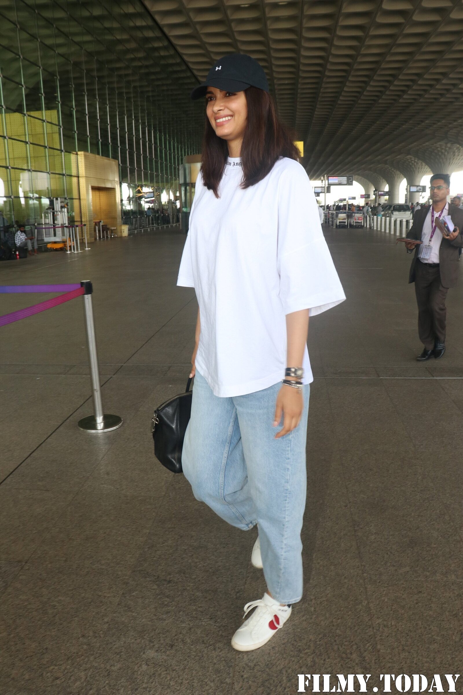 Diana Penty - Photos: Celebs  Spotted At Airport | Picture 1935848