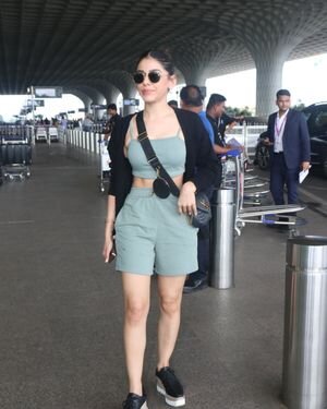 Alaya Furniturewala - Photos: Celebs  Spotted At Airport | Picture 1935892