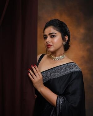 Siddhi Idnani Latest Photos | Picture 1936633