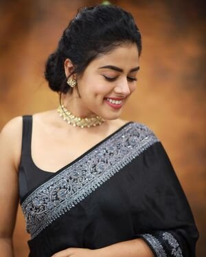 Siddhi Idnani Latest Photos | Picture 1936632