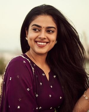 Siddhi Idnani Latest Photos | Picture 1936989