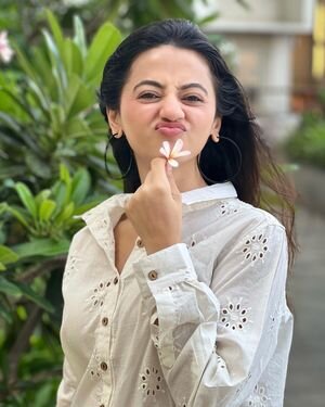 Helly Shah Latest Photos | Picture 1943774