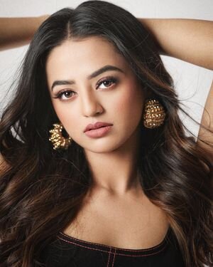 Helly Shah Latest Photos | Picture 1943810