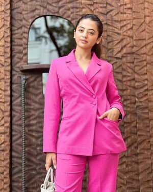 Helly Shah Latest Photos | Picture 1943874