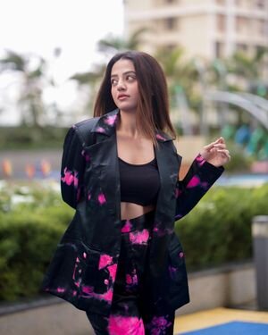 Helly Shah Latest Photos | Picture 1943848