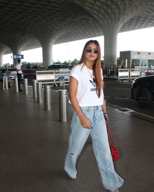 Nia Sharma - Photos: Celebs  Spotted At Airport | Picture 1942057