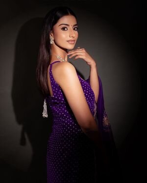 Meenakshi Chaudhary Latest Photos | Picture 1942405