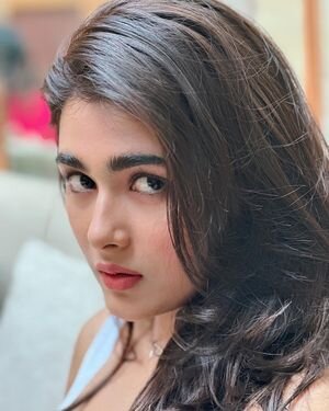 Shalini Pandey Latest Photos | Picture 1942817