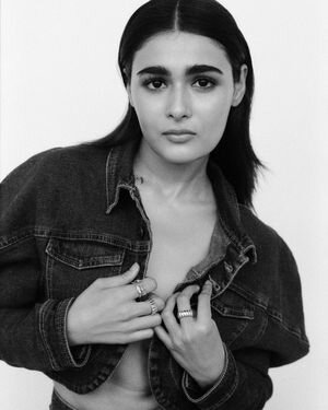 Shalini Pandey Latest Photos | Picture 1942834