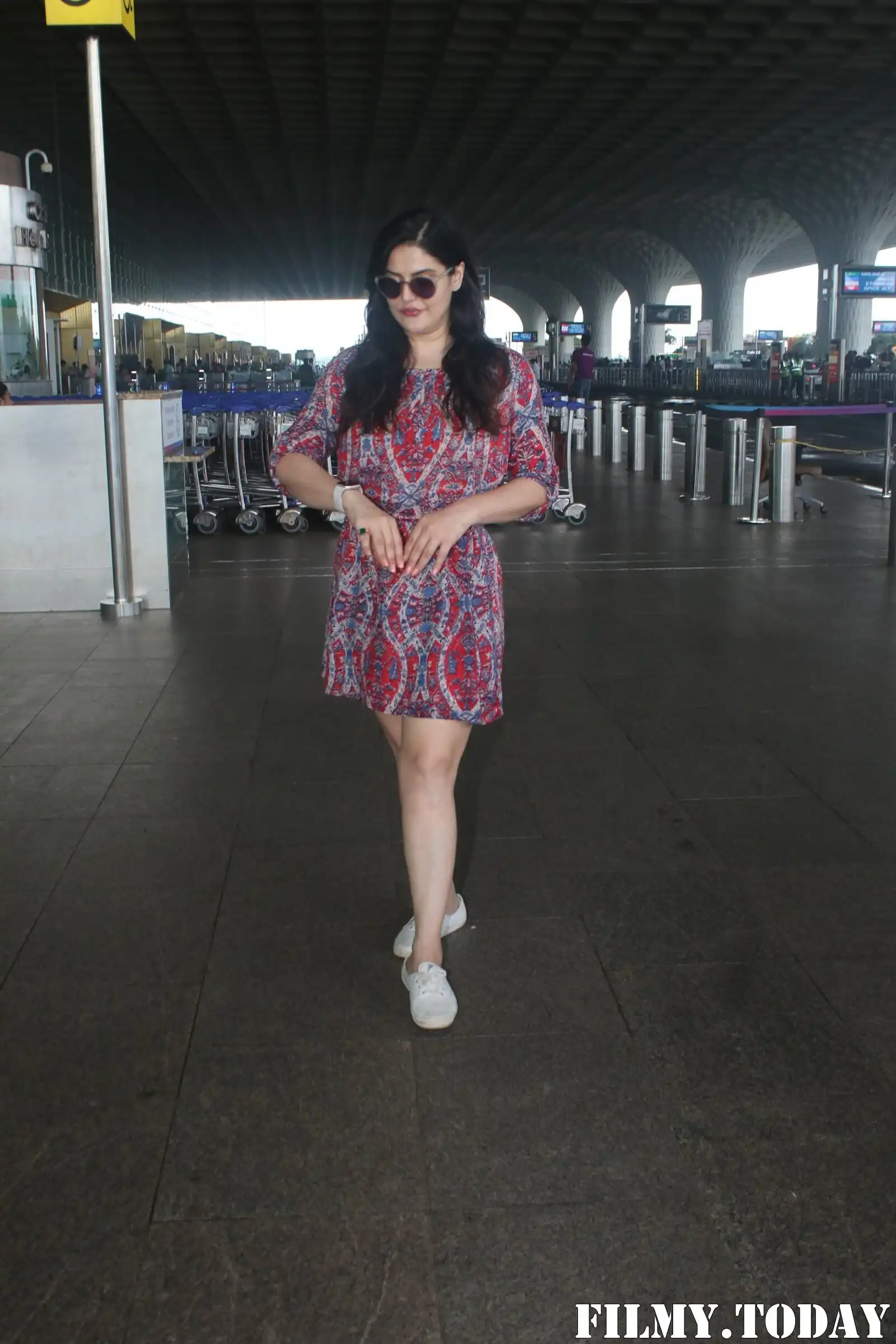 Zareen Khan - Photos: Celebs Spotted At Airport | Picture 1952571