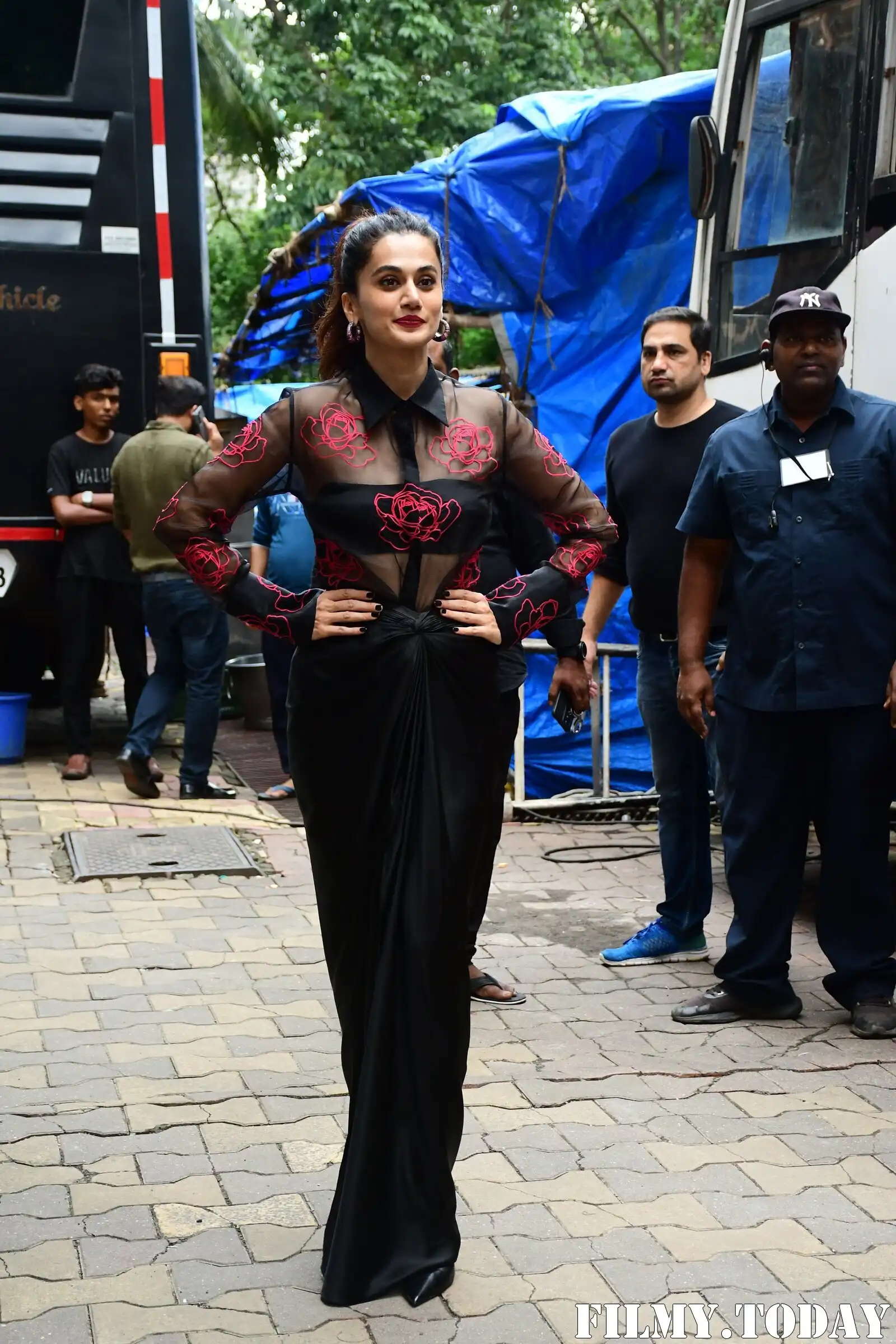 Taapsee Pannu - Photos: Celebs Spotted On The Sets Of Aapka Apna Zakir | Picture 1953663