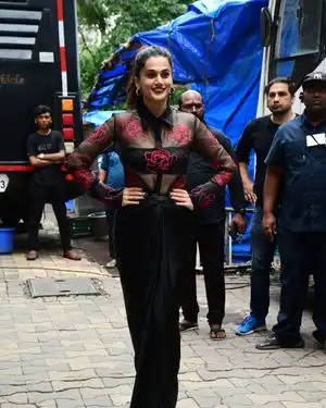 Taapsee Pannu - Photos: Celebs Spotted On The Sets Of Aapka Apna Zakir | Picture 1953664