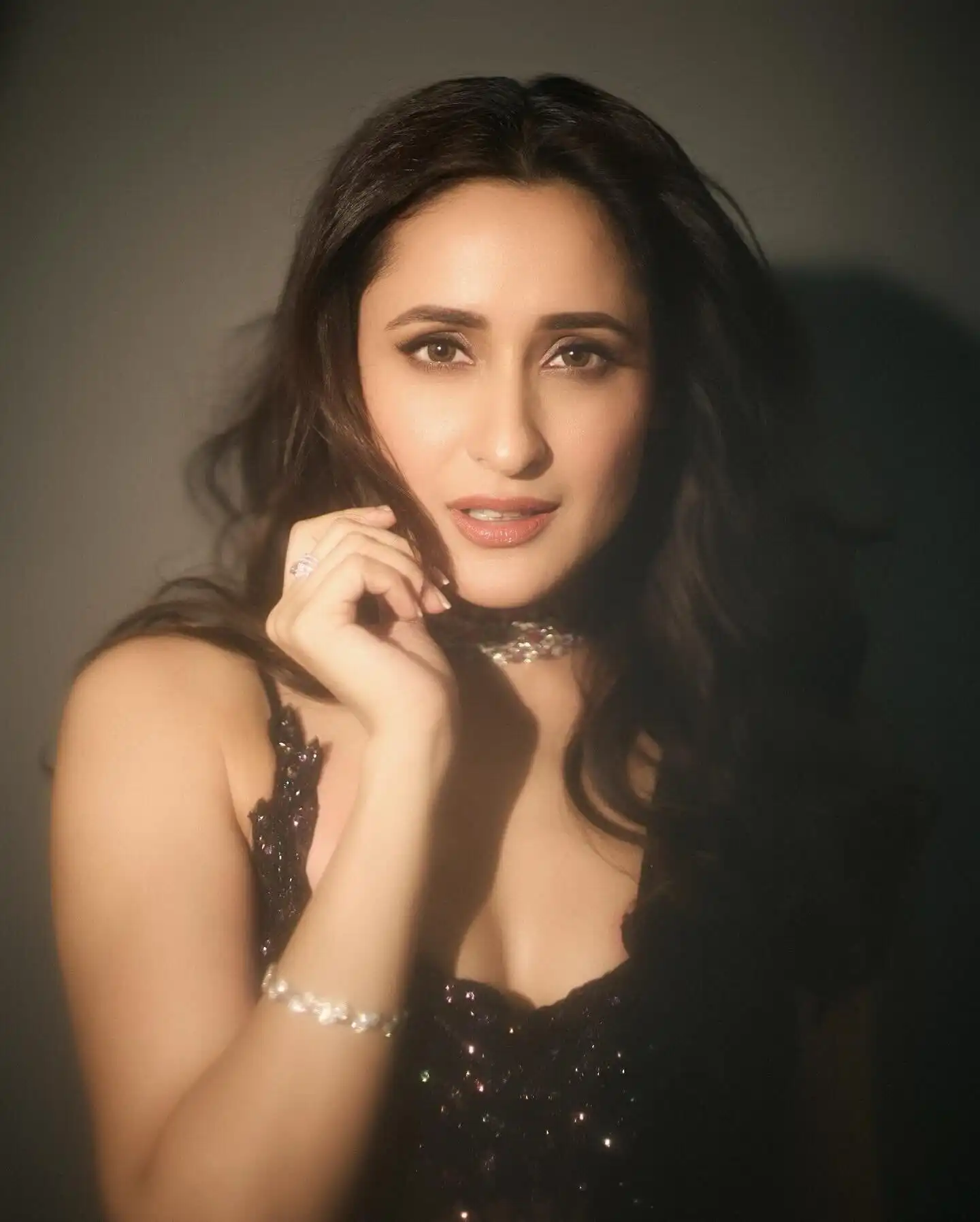 Pragya Jaiswal Latest Photos | Picture 1954063