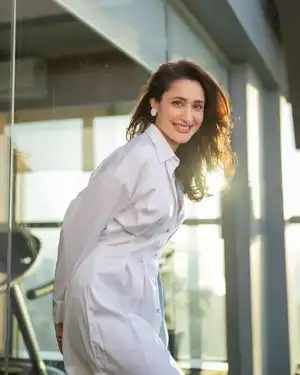 Pragya Jaiswal Latest Photos | Picture 1954025