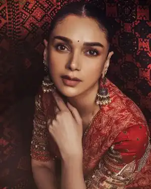 Aditi Rao Hydari Latest Photos | Picture 1955865