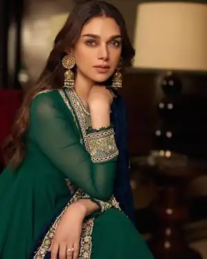 Aditi Rao Hydari Latest Photos | Picture 1955902