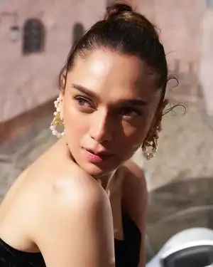 Aditi Rao Hydari Latest Photos | Picture 1956082