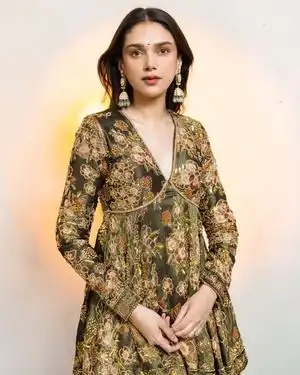 Aditi Rao Hydari Latest Photos | Picture 1956116