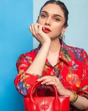 Aditi Rao Hydari Latest Photos | Picture 1955874