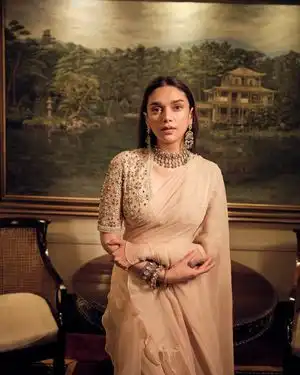 Aditi Rao Hydari Latest Photos | Picture 1956149