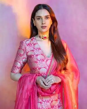 Aditi Rao Hydari Latest Photos | Picture 1956124