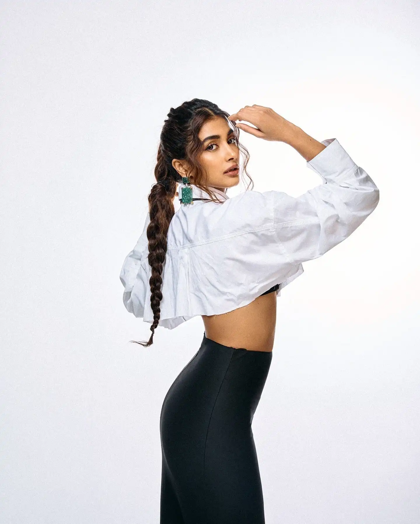 Pooja Hegde Latest Photos | Picture 1957918